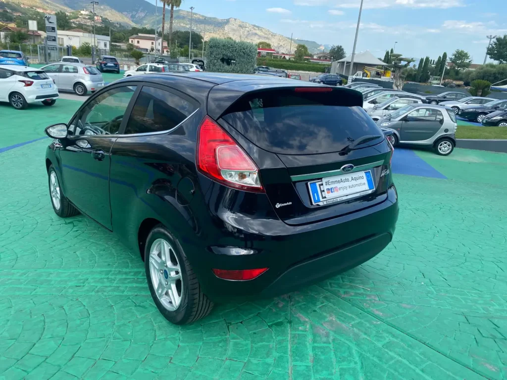 Ford Fiesta 1.5 TDCi 75CV 3 porte Titanium  "NEOPATENTATI"