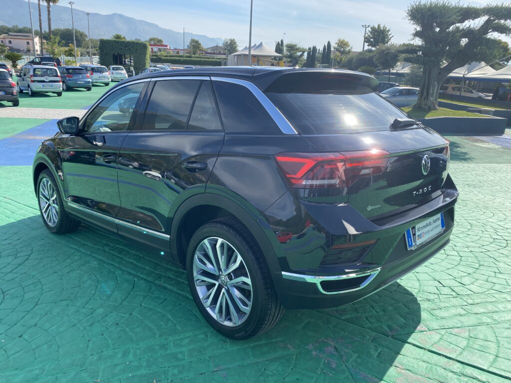 VOLKSWAGEN T-ROC 1.6 TDI ADVANCED