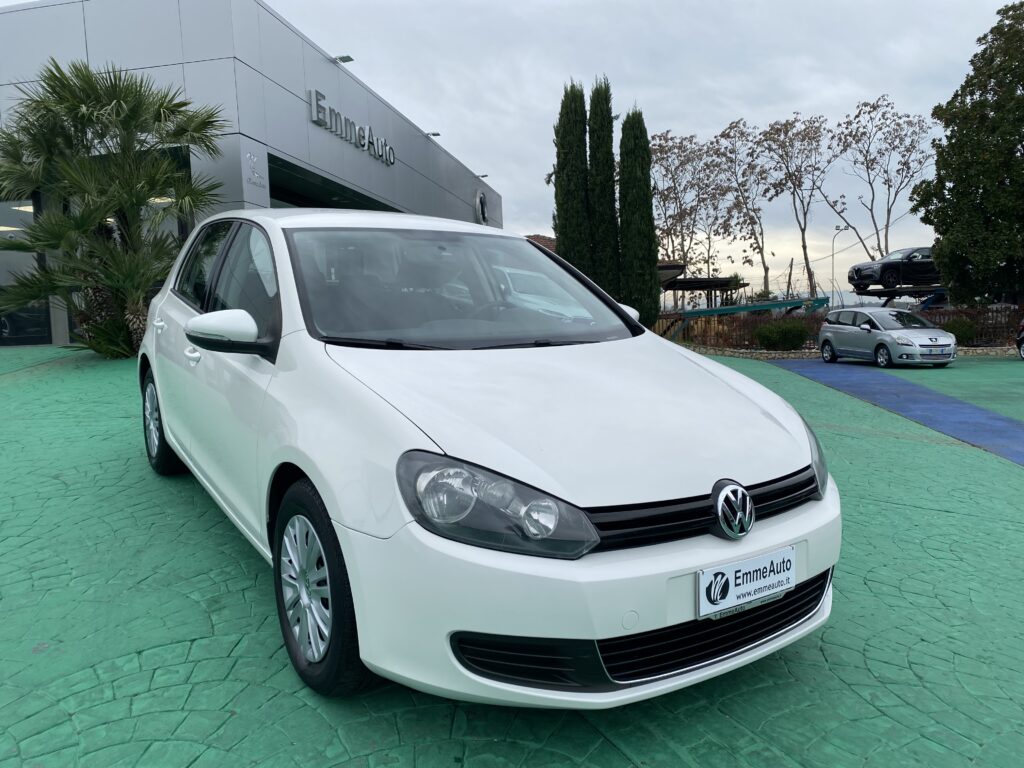 VOLKSWAGEN GOLF UNITED 1.4 BENZ "NEOPATENTATI"