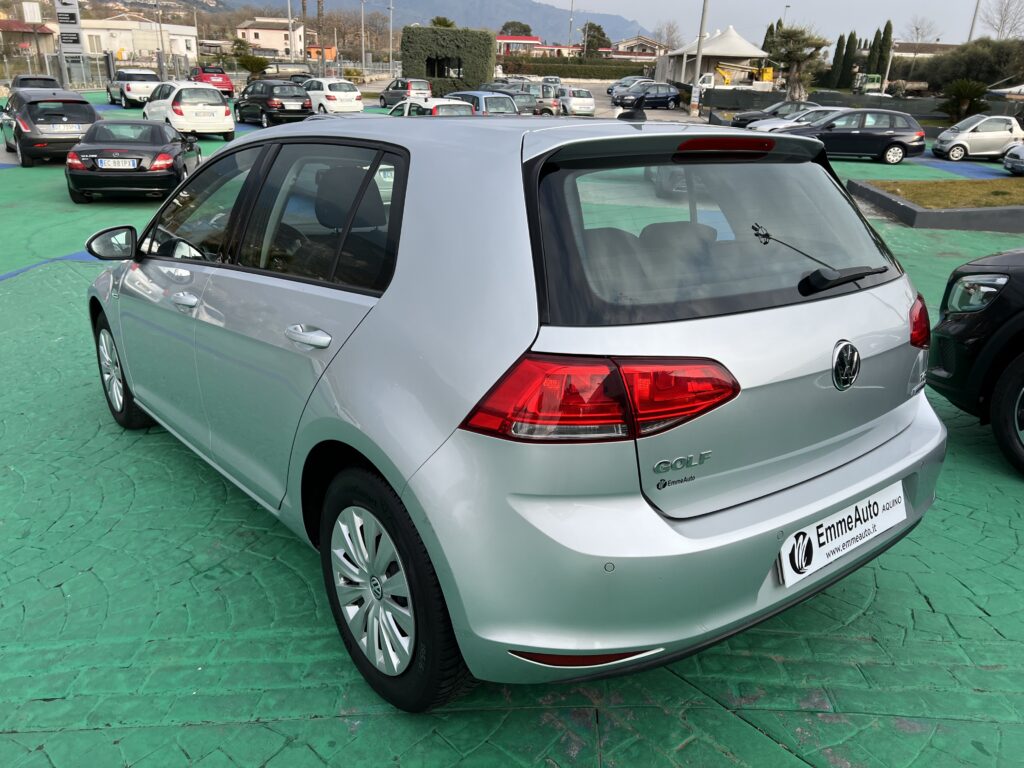 VOLKSWAGEN GOLF 7 1.4 TGI TRENDLINE METANO Bluemotion