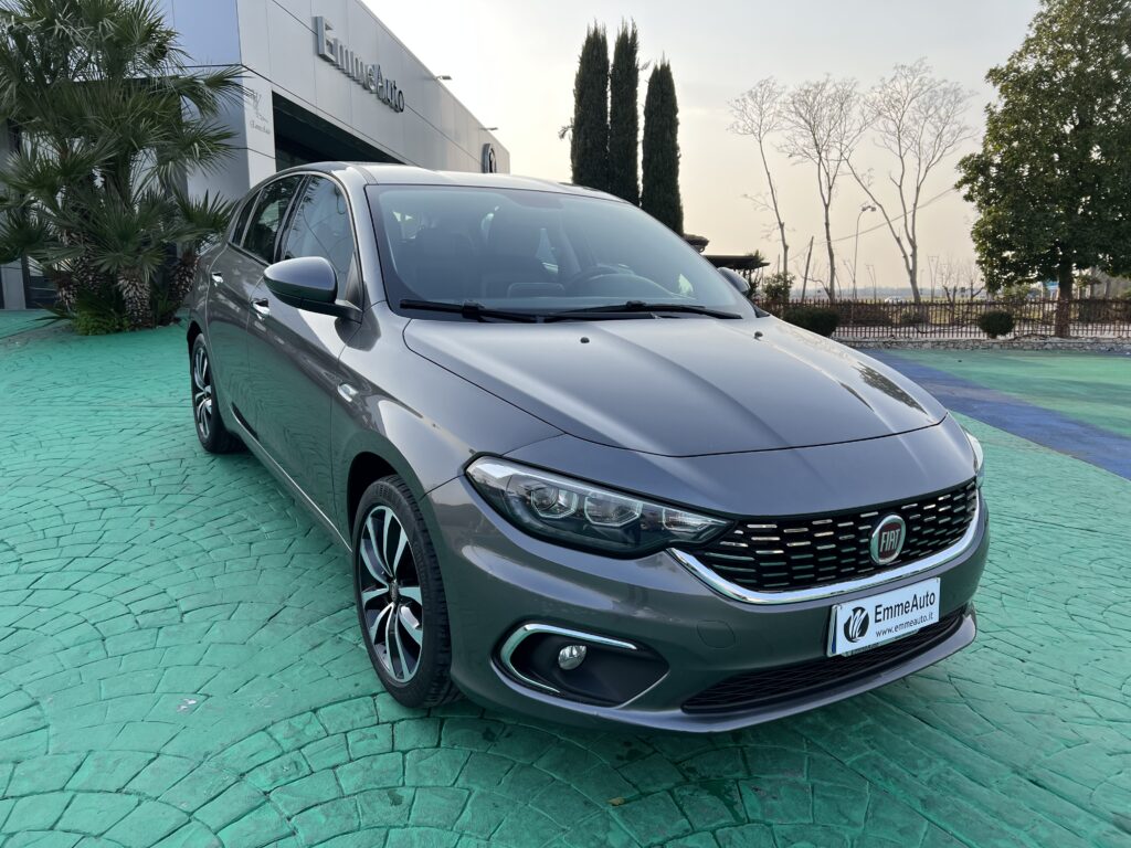 FIAT TIPO 1.6 MJ LOUNGE