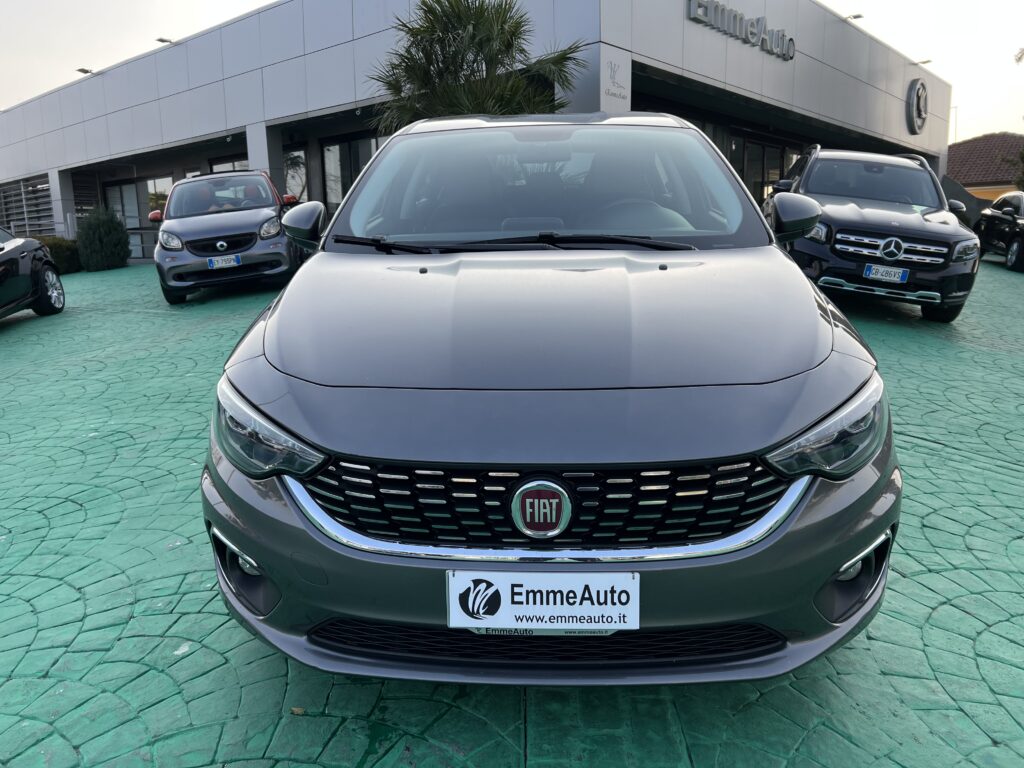 FIAT TIPO 1.6 MJ LOUNGE