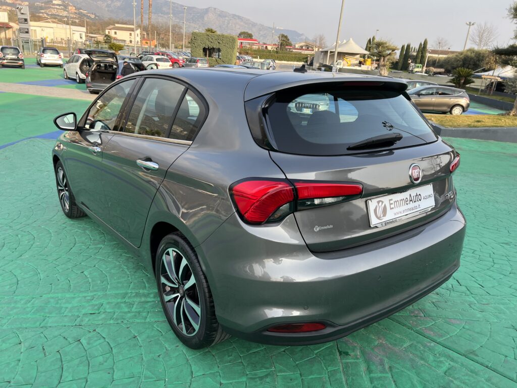 FIAT TIPO 1.6 MJ LOUNGE