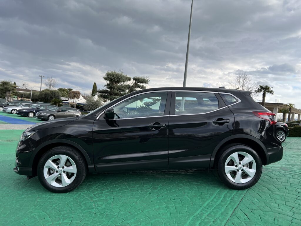NISSAN QASHQAI 1.5