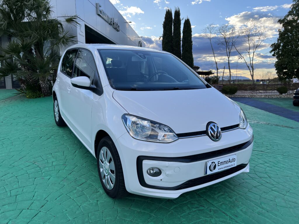 VOLKSWAGEN UP