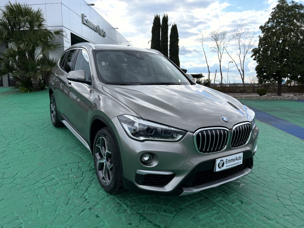 BMW X1  sDrive 18d X-LINE