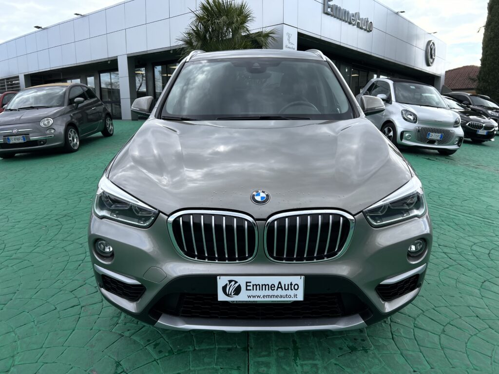 BMW X1  sDrive 18d X-LINE