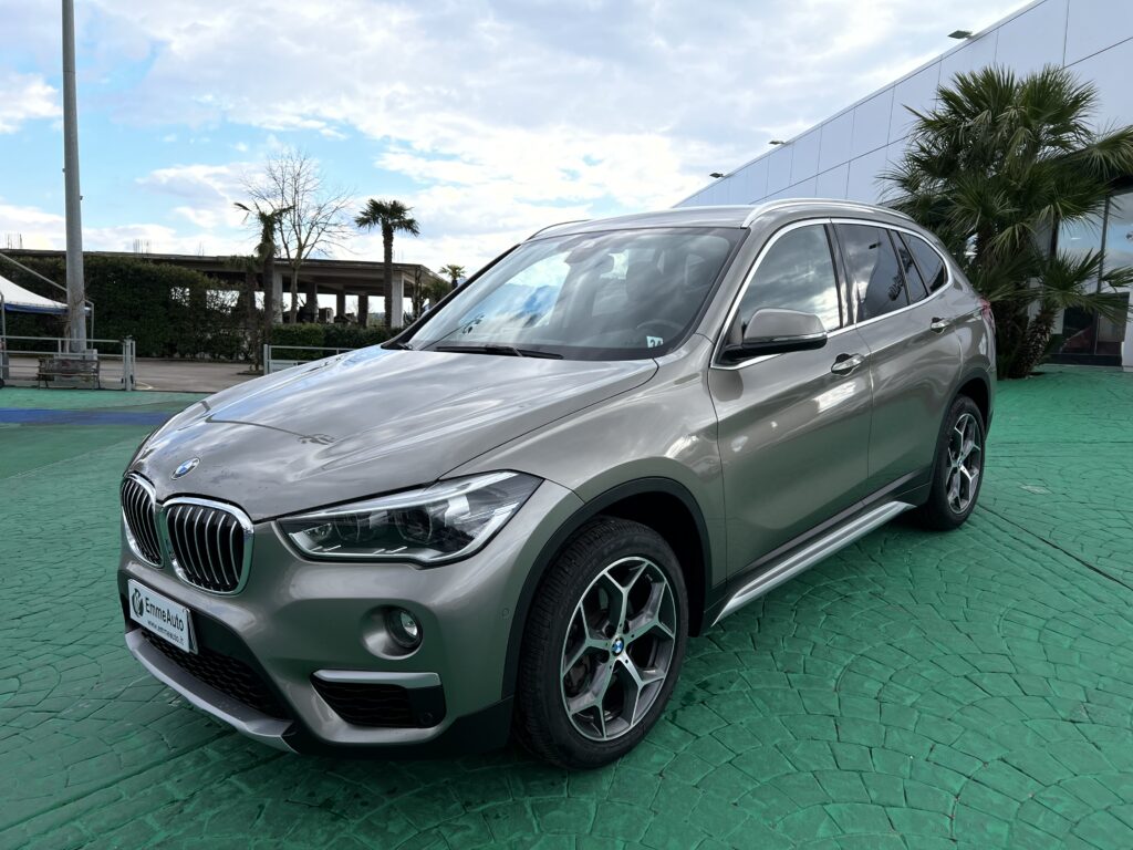 BMW X1  sDrive 18d X-LINE