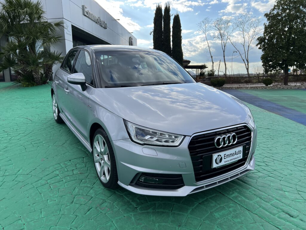 AUDI A1 SPORTBACK S-LINE NEOPATENTATI