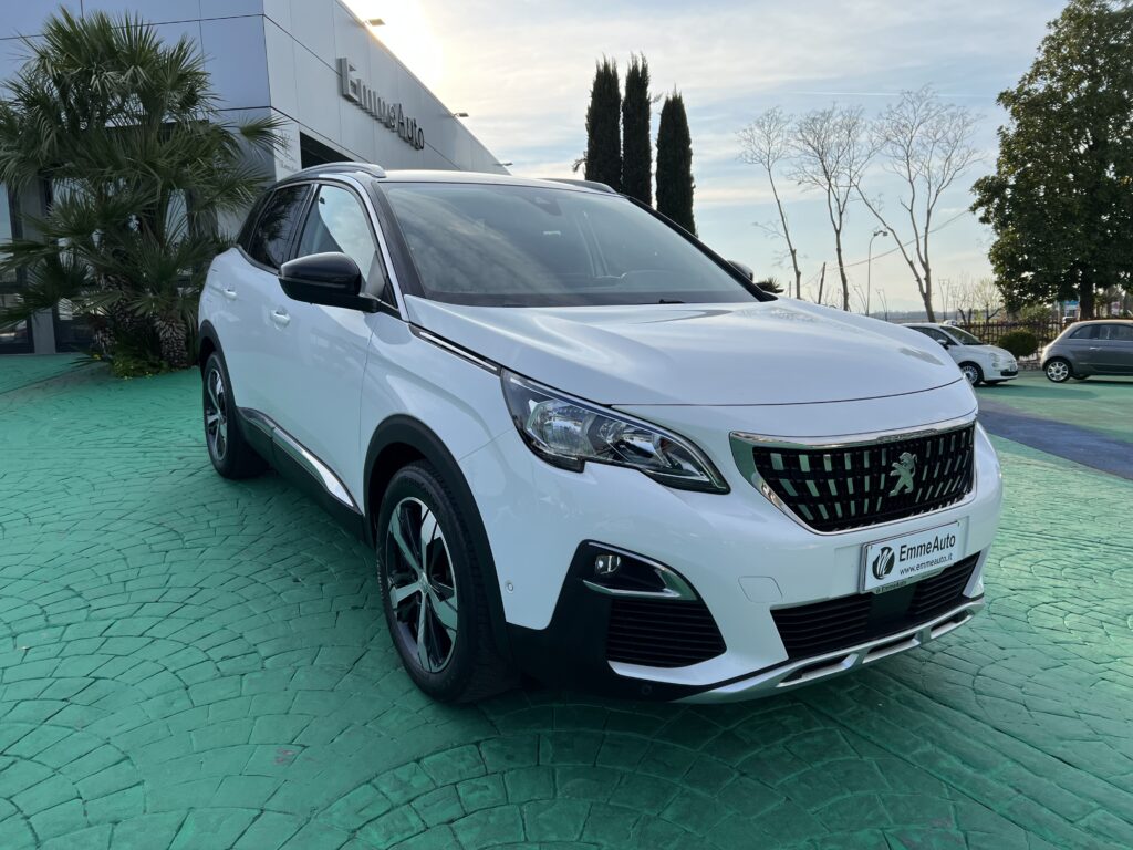 PEUGEOT 3008 1.6 Allure
