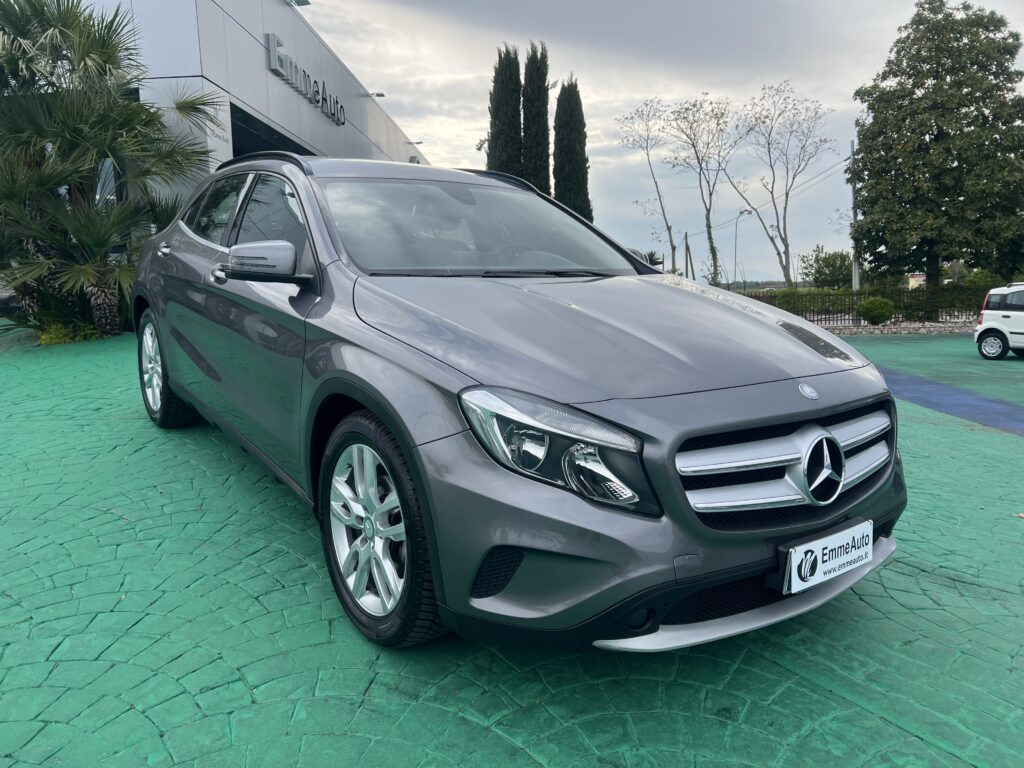 MERCEDES GLA 200D EXECUTIVE