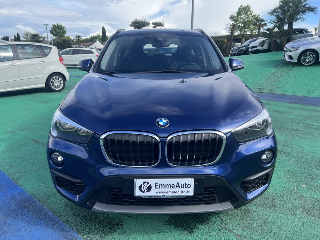 BMW X1 X-DRIVE 18D BUSINESS Advantage