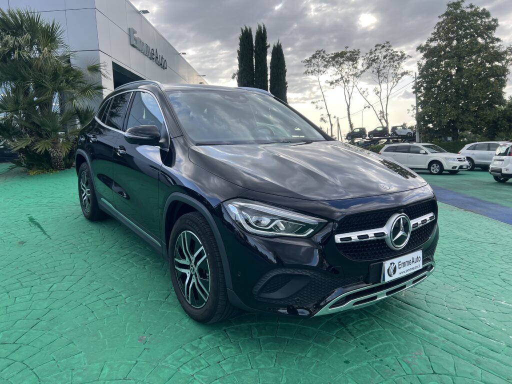 MERCEDES GLA 220D 4-MATIC SPORT PLUS