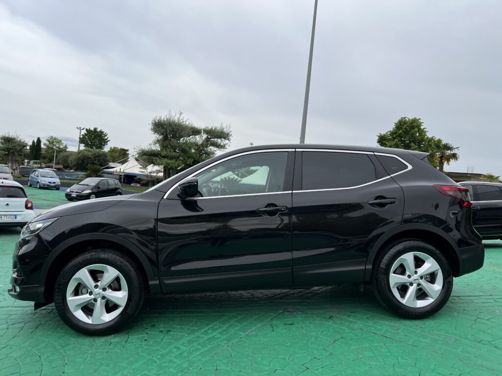 NISSAN QASHQAI 1.6 DCI N-CONNECTA