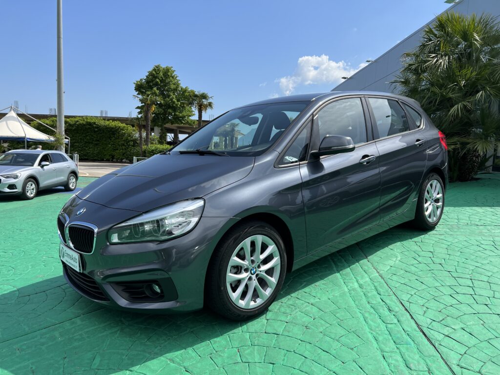 BMW 216 D ACTIVE TOURER