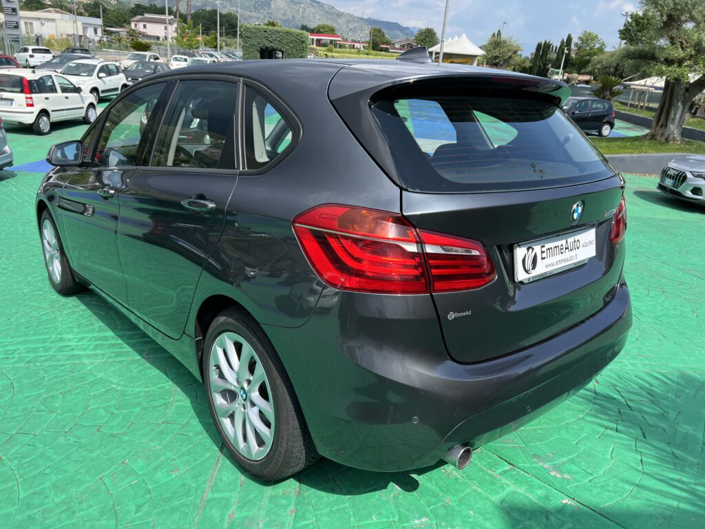 BMW 216 D ACTIVE TOURER