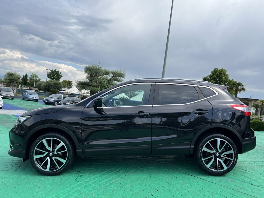 NISSAN QASHQAI 1.6 DCI 4WD "TEKNA" 4x4