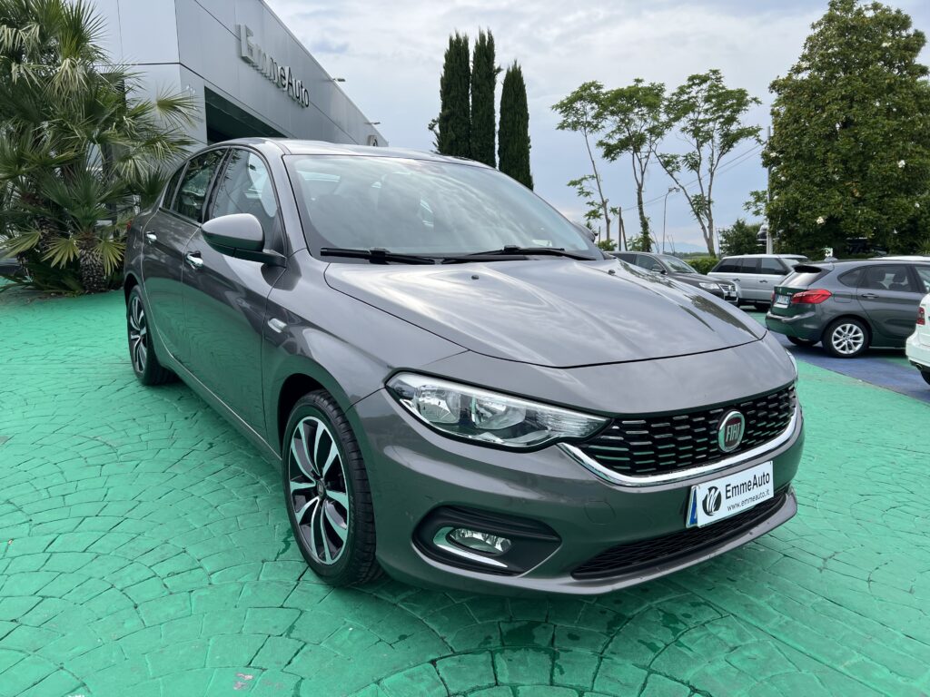 FIAT TIPO 1.6 MJ LOUNGE