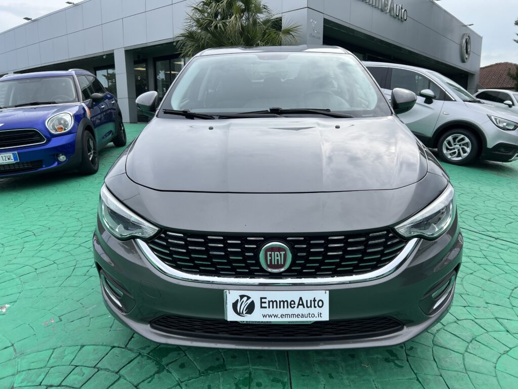 FIAT TIPO 1.6 MJ LOUNGE