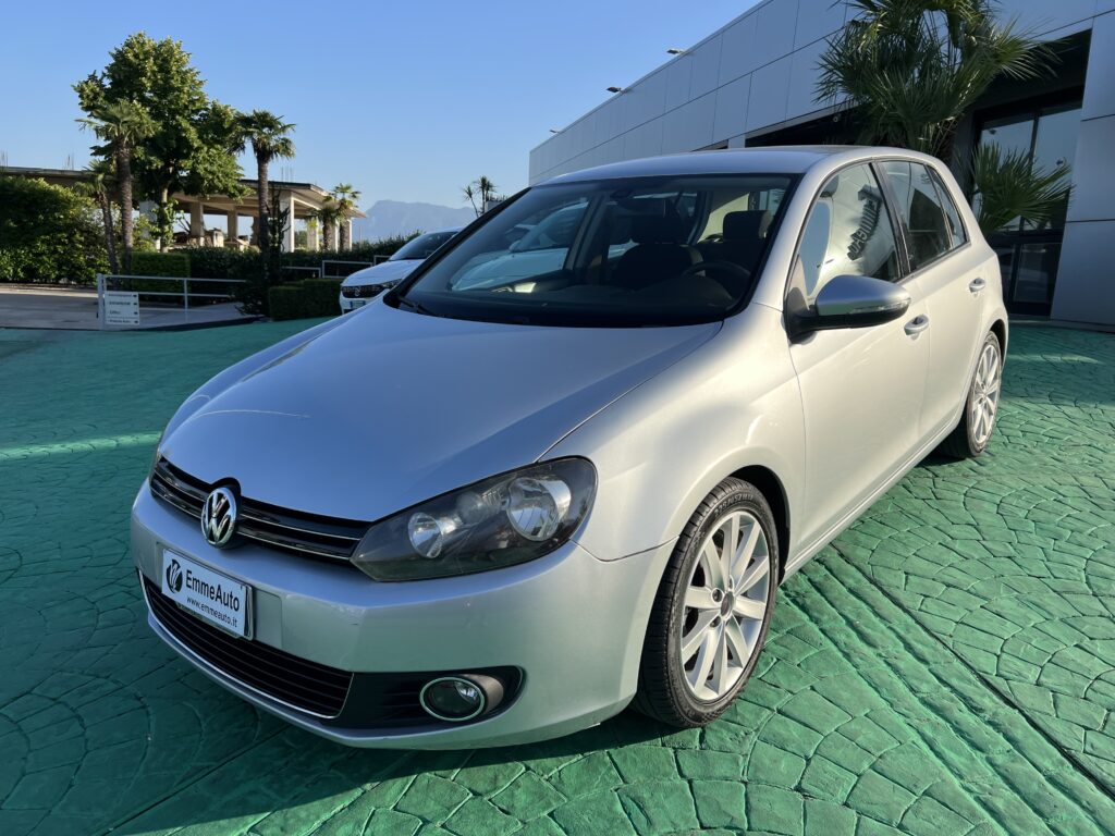 VOLKSWAGEN GOLF 2.0 TDI 140CV Comfortline BlueMotion