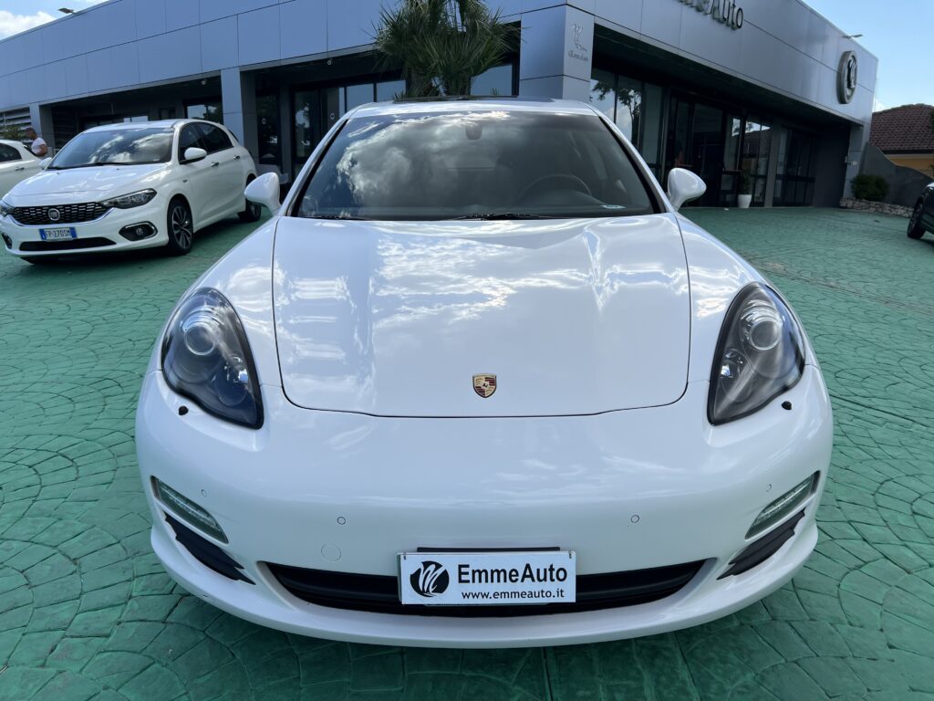 PORSCHE PANAMERA 3.0 DIESEL