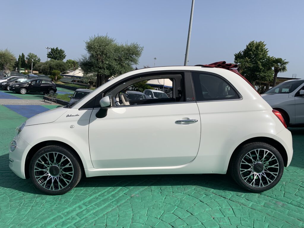 FIAT 500 1.0 HYBRID CABRIO DOLCEVITA
