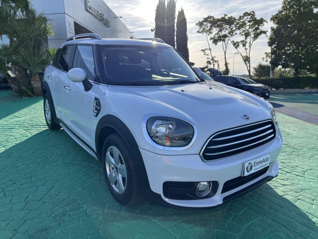 MINI COUNTRYMAN ONE D BUSINESS 1.5 115 CV