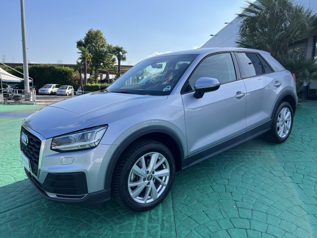 Audi Q2 1.6 TDI S- tronic Business