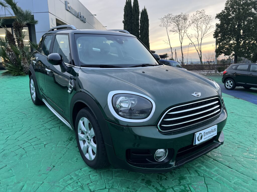 MINI Cooper D COUNTRYMAN 2.0 HYPE