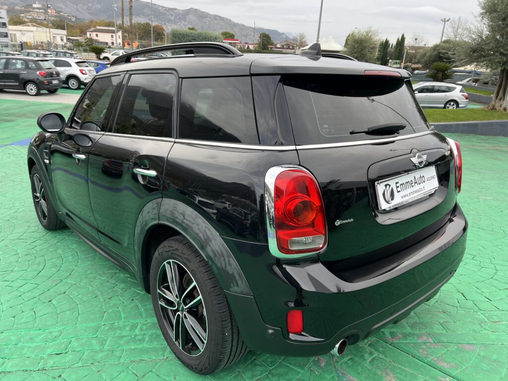 MINI Cooper D Countryman Business 136 Cavalli