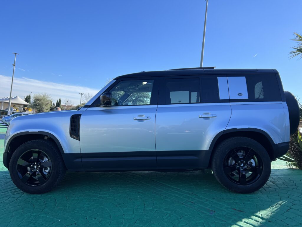 Land Rover Defender 110 2.0 SD4 240CV AWD First Edition